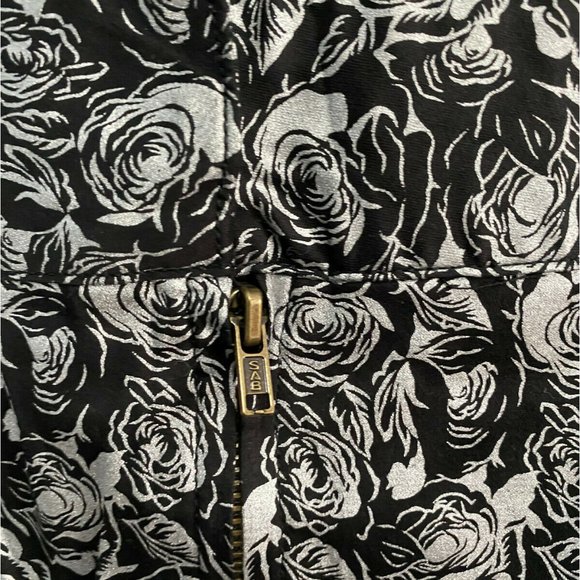 Tulle Black Skirt With Silver Floral Pattern Size S - Picture 2 of 5